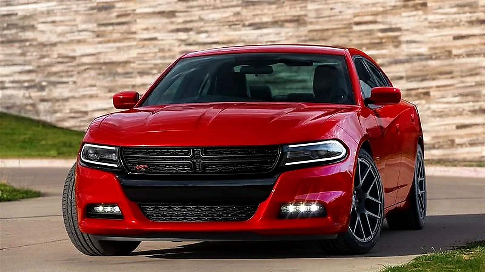 Overview of Dodge 2012 Charger R/T’s Road Performance - restored article image 2