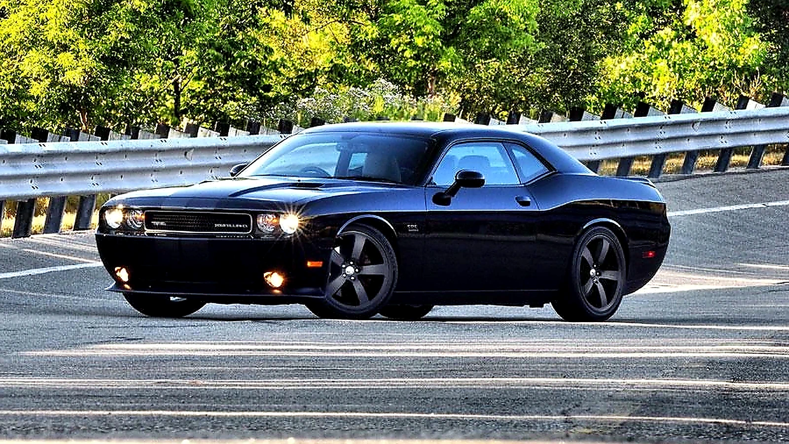 Dodge Challenger GT received an AWD but get rid of V8 engine (part 1) - restored article image 2