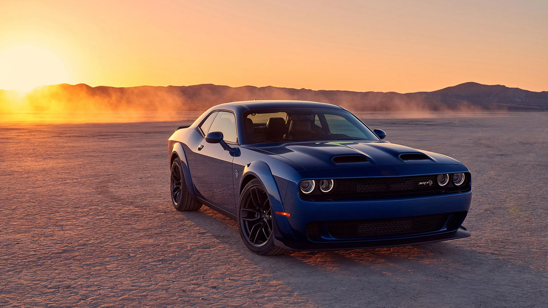 🆚 DODGE CHARGER VS CHALLENGER COMPARISON: ULTIMATE MODERN MUSCLE CAR FACE OFF! - restored article image 2
