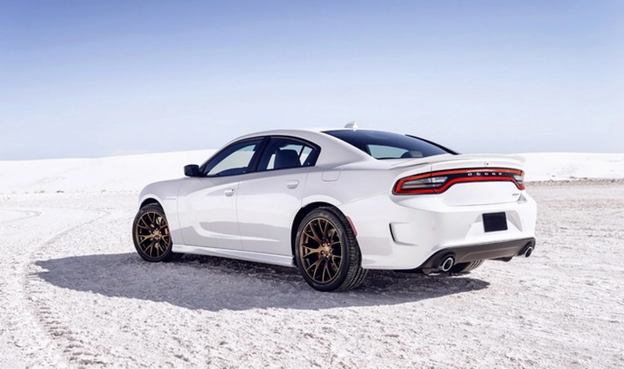 Incredible Dodge Charger SRT